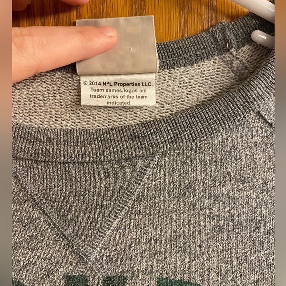 Wisconsin Green Bay Packer’s Crew Neck Sweater NFL - Picture 6 of 7